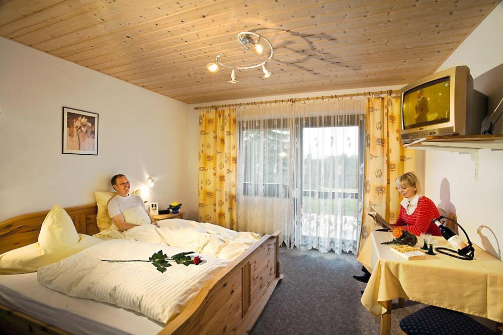 Landhotel Weingarten Haibach  Extérieur photo