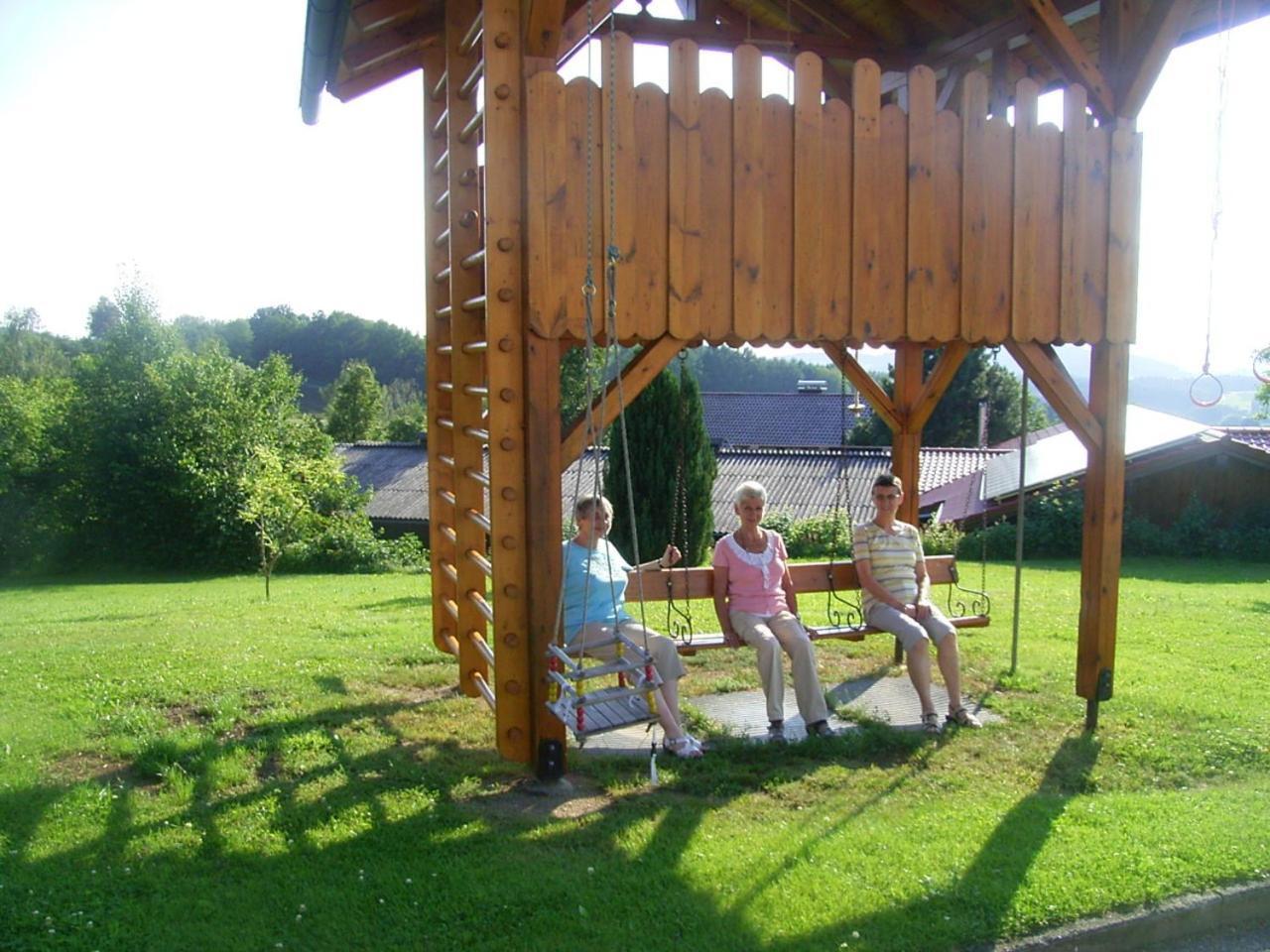 Landhotel Weingarten Haibach  Extérieur photo